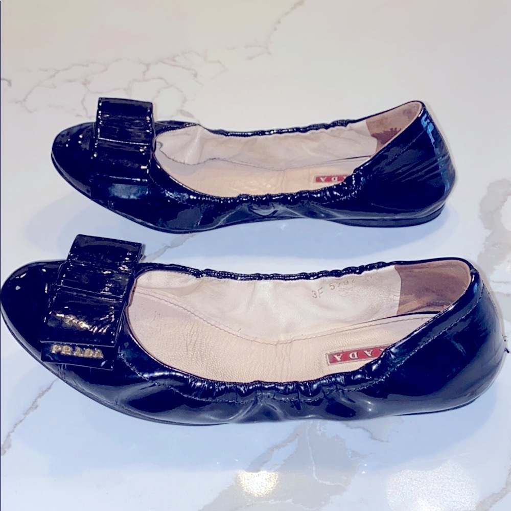 Prada flats - Picture 5 of 11